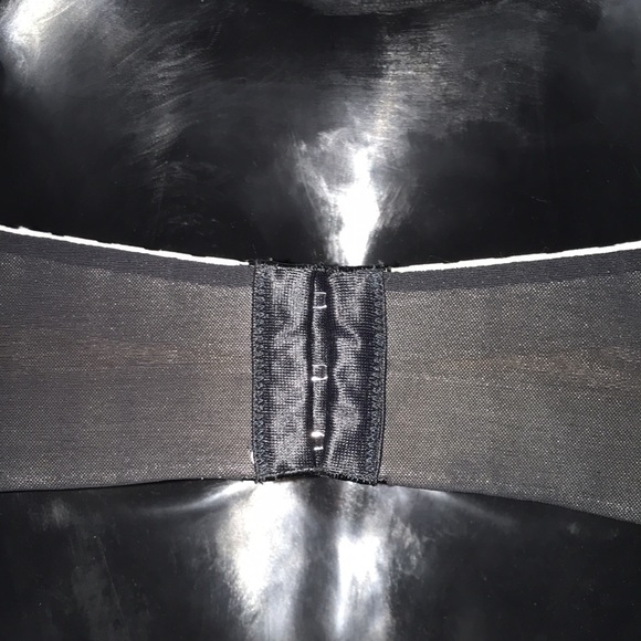 Biofit Multi-Way Bra - Picture 6 of 9